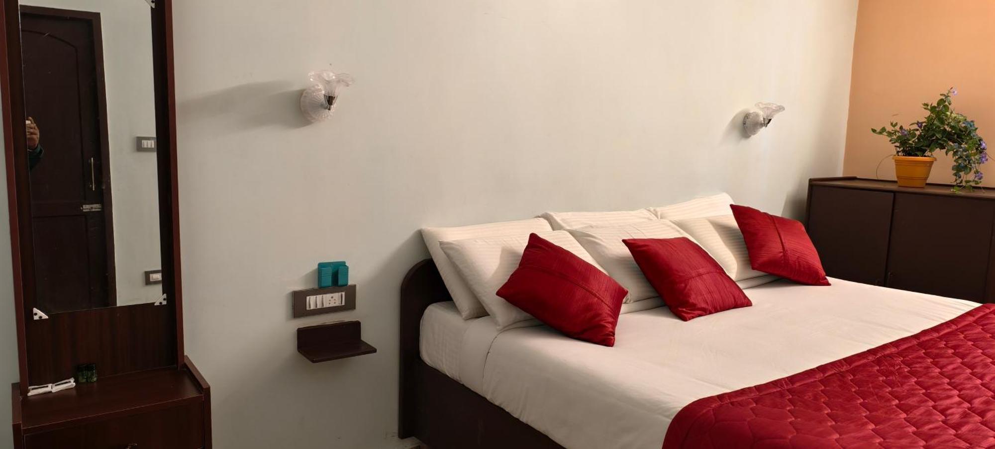 Ponmurugan Residency 科代卡纳尔 外观 照片
